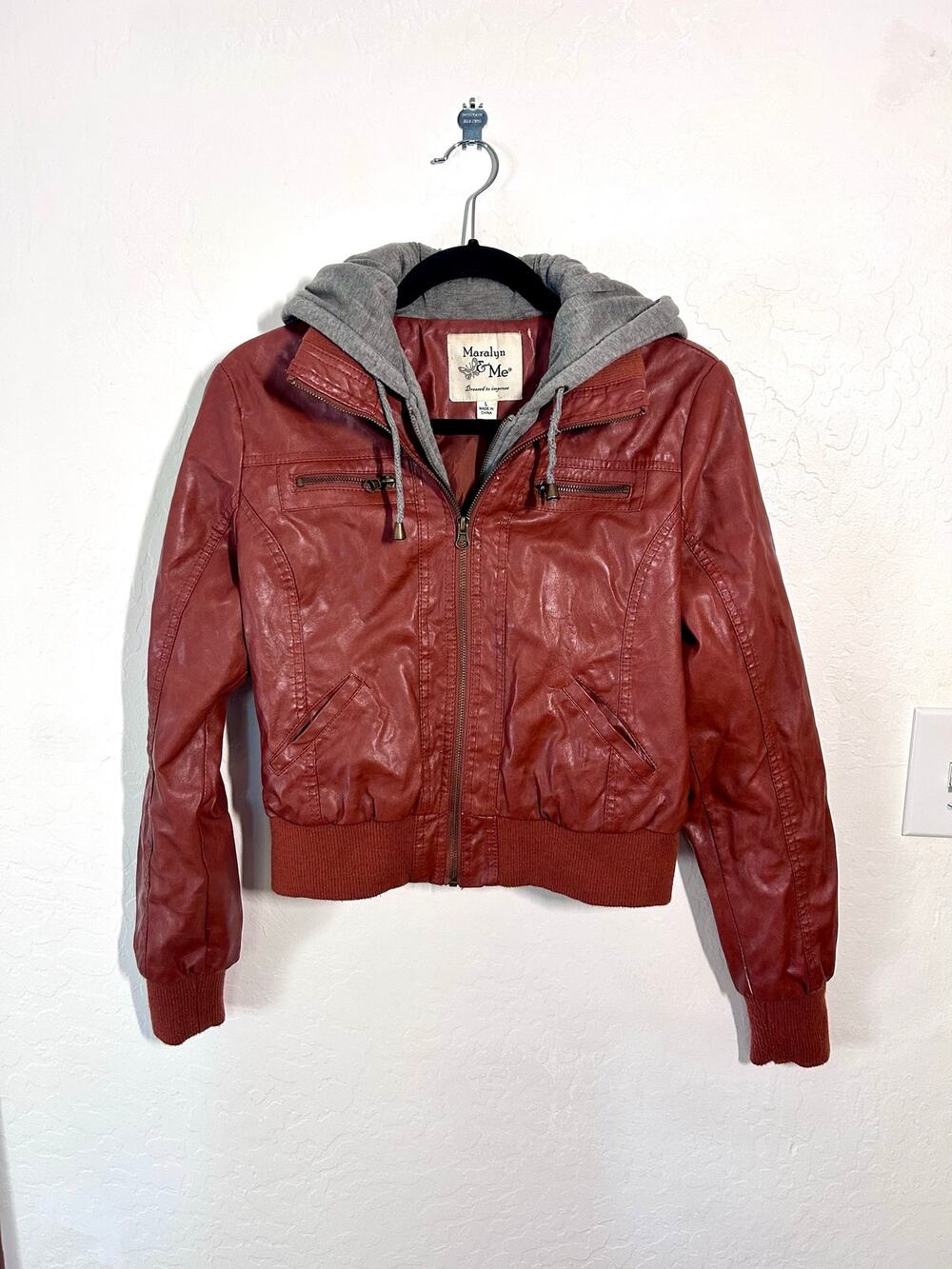 Women’s Maroon Faux Leather 2-in-1 style Cropped Mall Grunge Bomber Jacket
